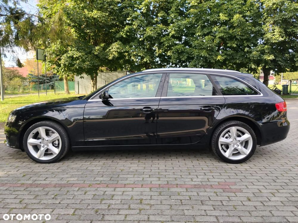 Audi A4 Avant 2.0 TDI DPF Ambition - 12