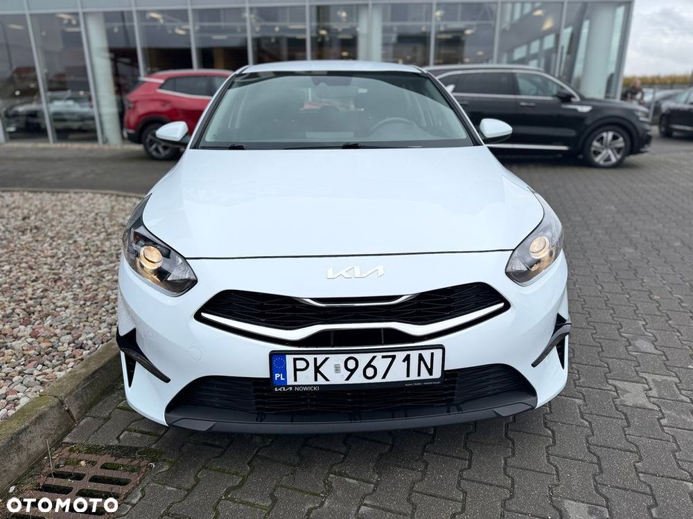 Kia Ceed 1.5 T-GDI M - 8