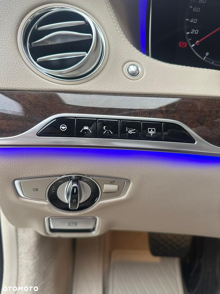 Mercedes-Benz Klasa S 560 L 4Matic 9G-TRONIC - 19