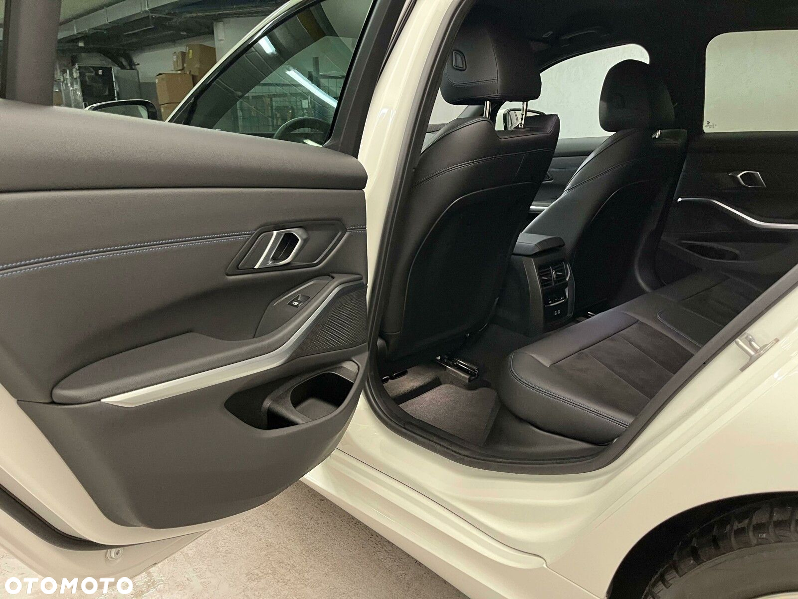 BMW Seria 3 - 33