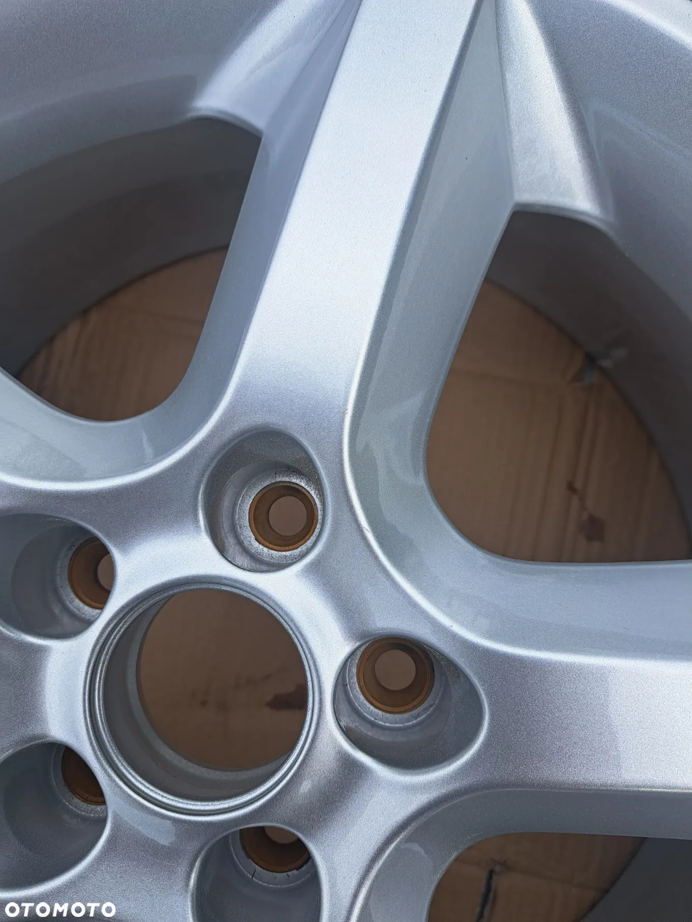 felga aluminiowa Opel Meriva B Zafira B Astra H 17 Cali 7Jx17H2 ET 39 - 3