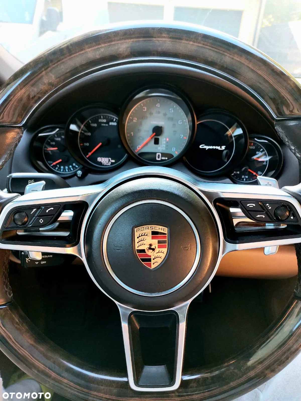 Porsche Cayenne Standard - 9