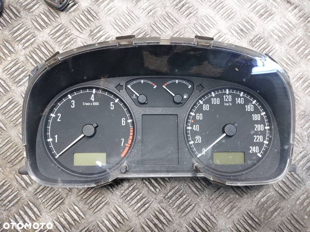 ZESTAW STARTOWY SKODA OCTAVIA I 1.6 8V 06A906019AN 4B0905851C 1U1919034J - 6