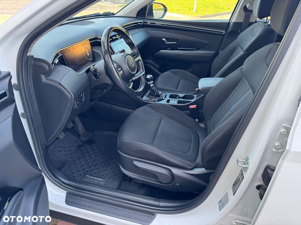 Hyundai Tucson 1.6 T-GDi Smart 2WD - 18