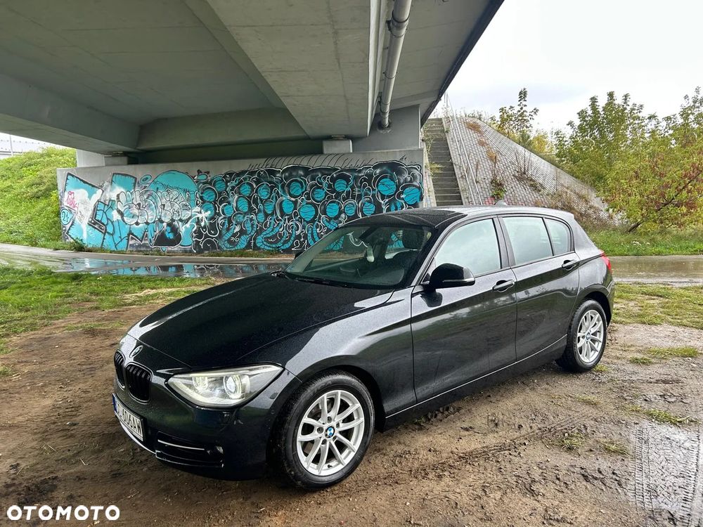 BMW Seria 1 120d Sport Line - 1