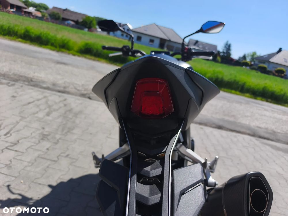 Honda CB - 17