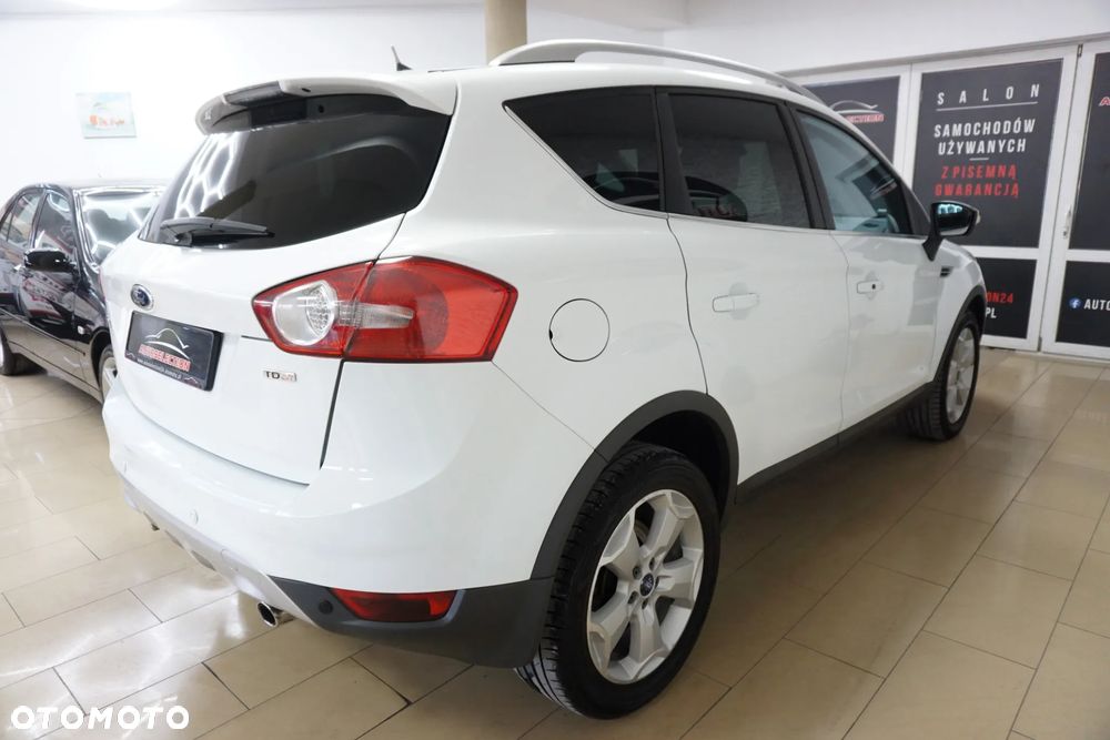 Ford Kuga 2.0 TDCi 4x4 Titanium - 9