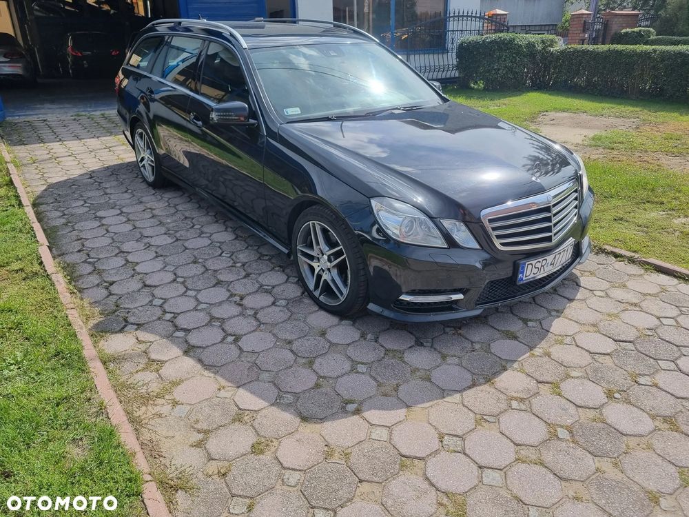 Mercedes-Benz Klasa E 350 CDI DPF 4Matic BlueEFFICIENCY 7G-TRONIC Avantgarde - 4