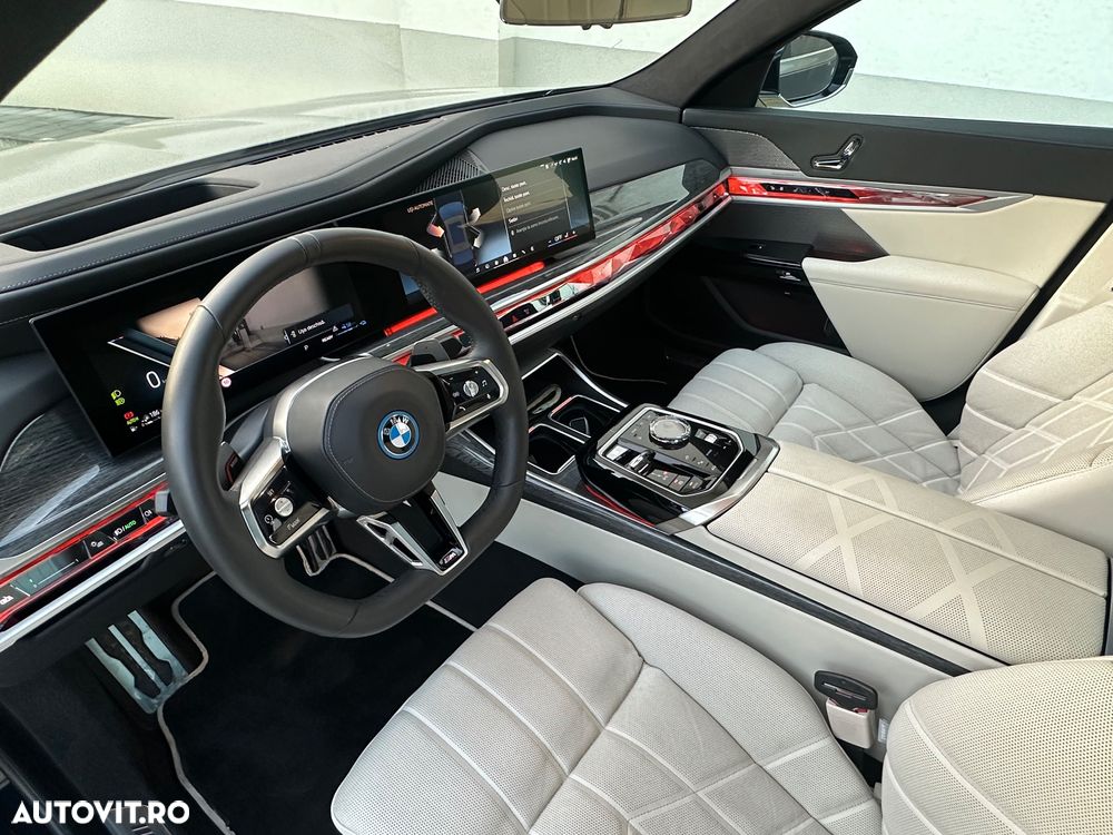 BMW Seria 7 - 8