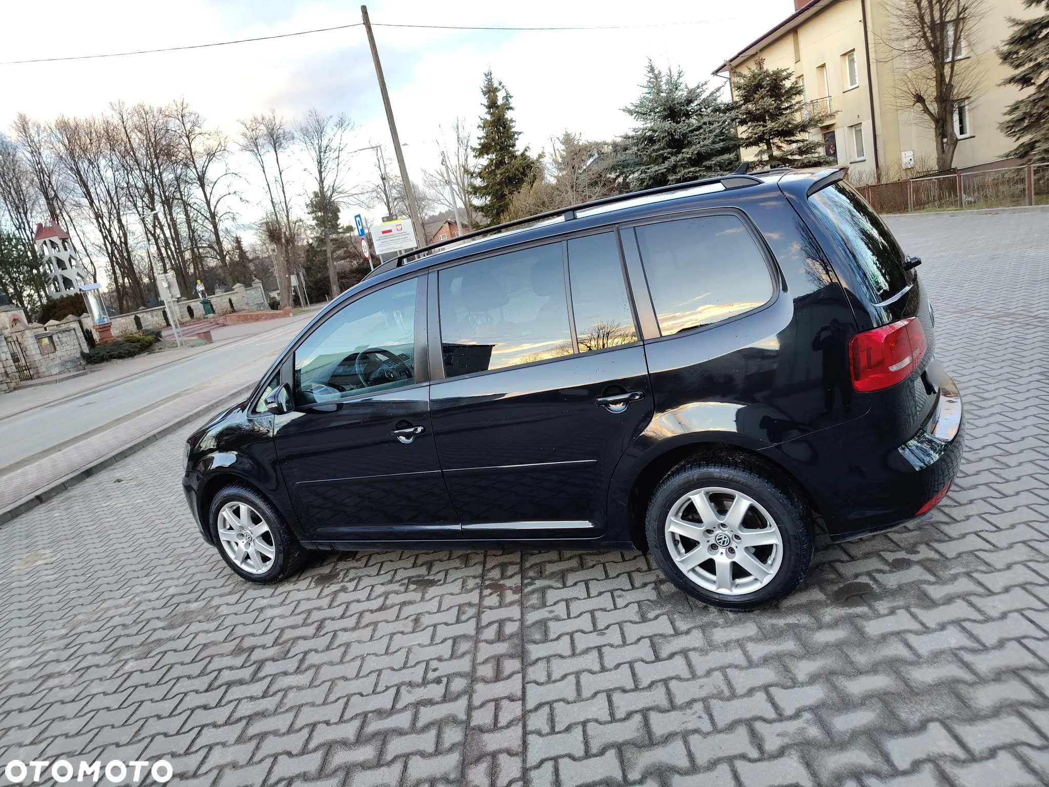 Volkswagen Touran 2.0 TDI DPF Comfortline Perfectline - 5