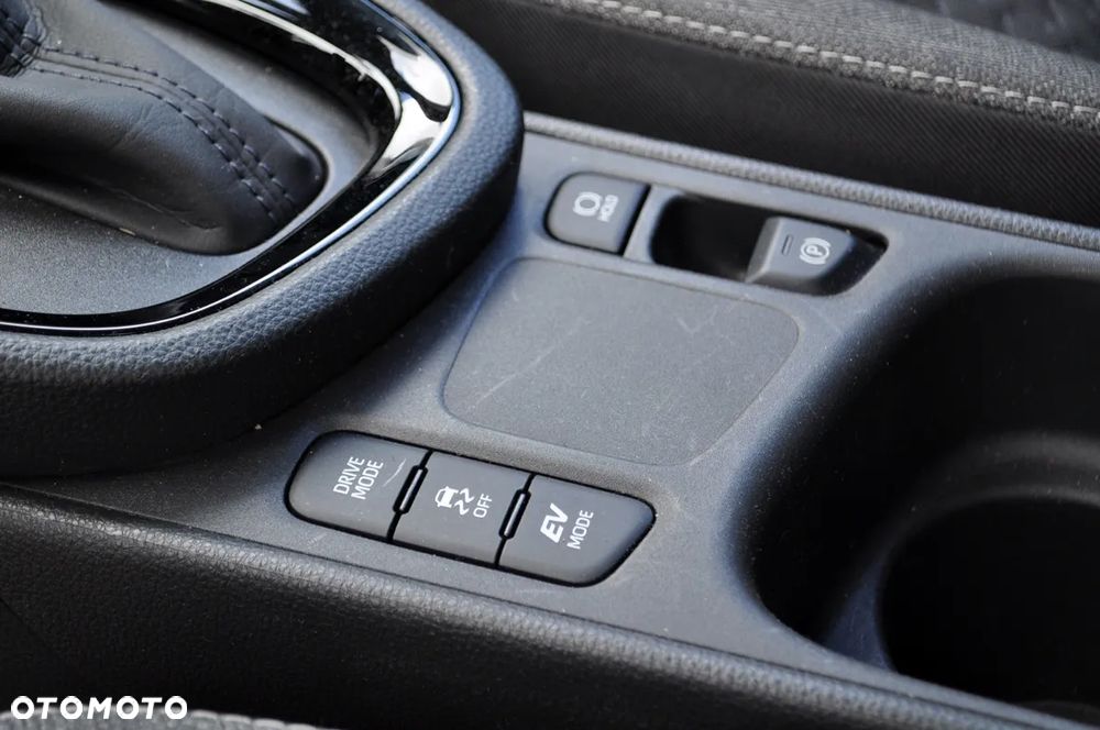 Toyota Yaris Cross Hybrid 1.5 Style - 26