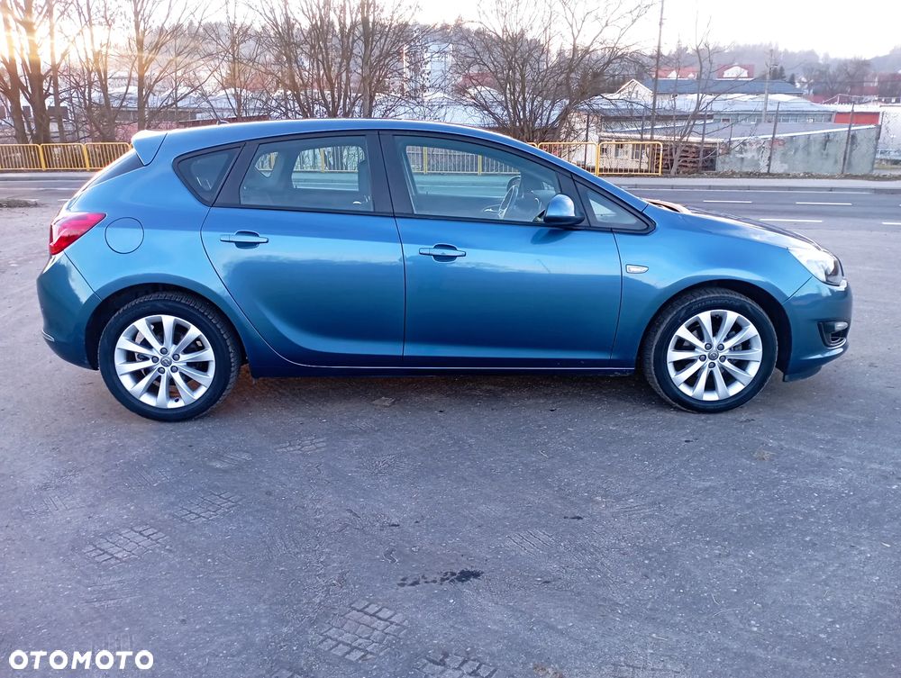 Opel Astra 1.4 Turbo - 6