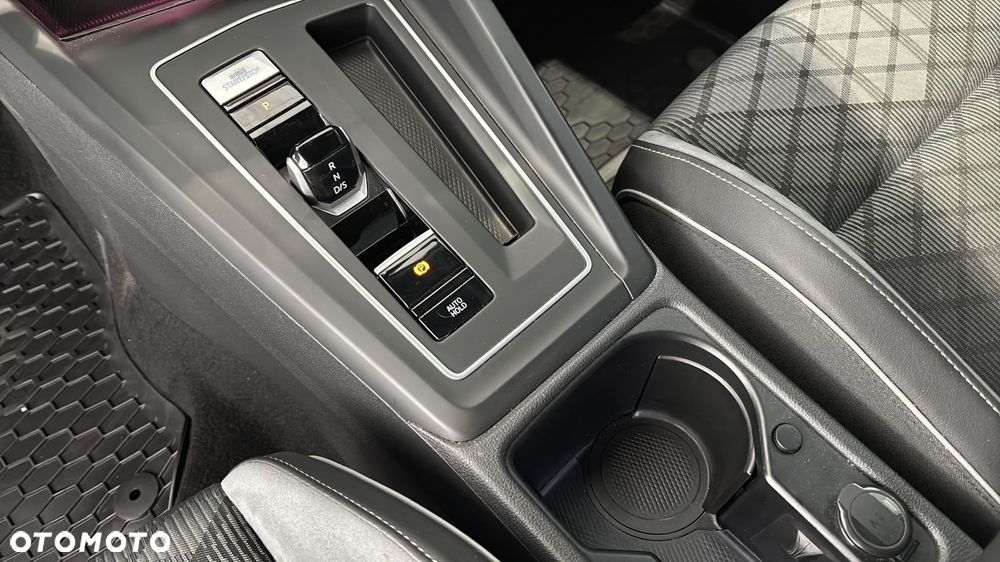 Volkswagen Golf - 15