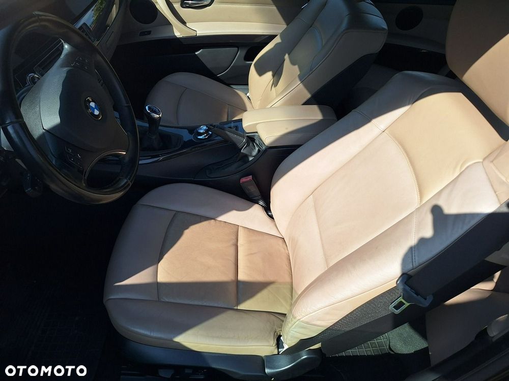 BMW Seria 3 - 18