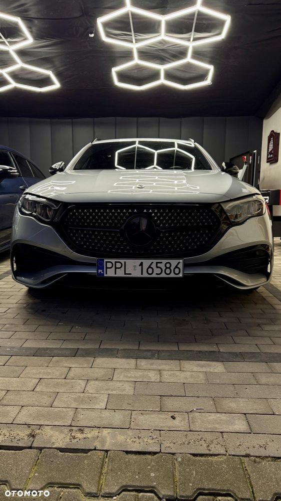 Mercedes-Benz Klasa E - 6