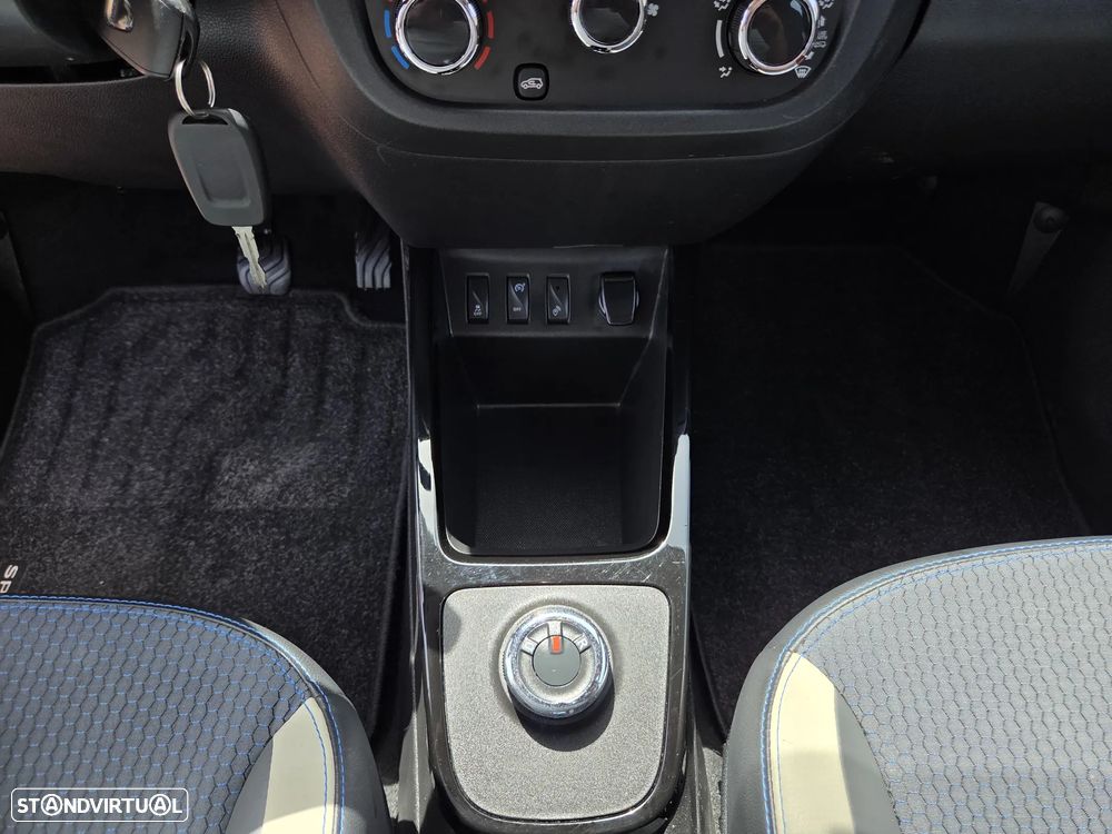 Dacia Spring Comfort - 14