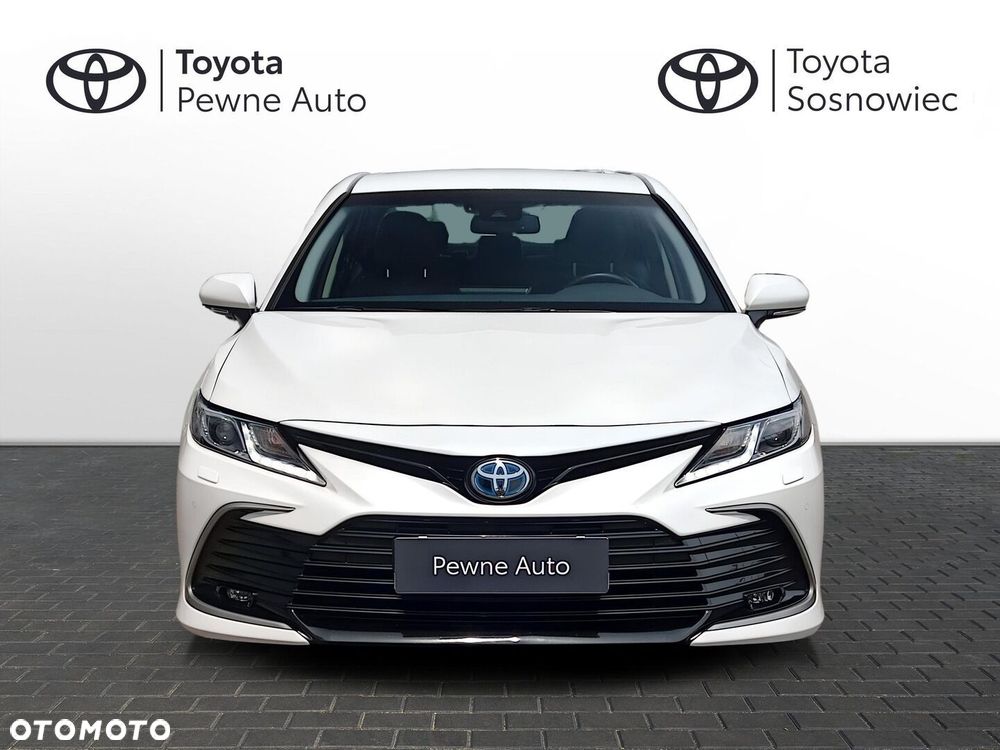 Toyota Camry - 9