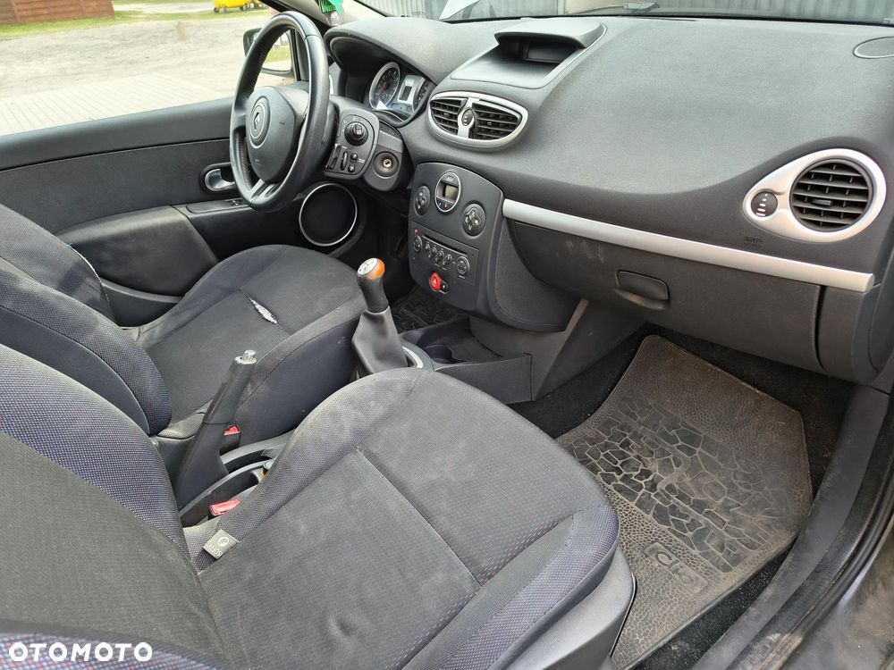 Renault Clio 1.2 16V 75 Dynamique - 7