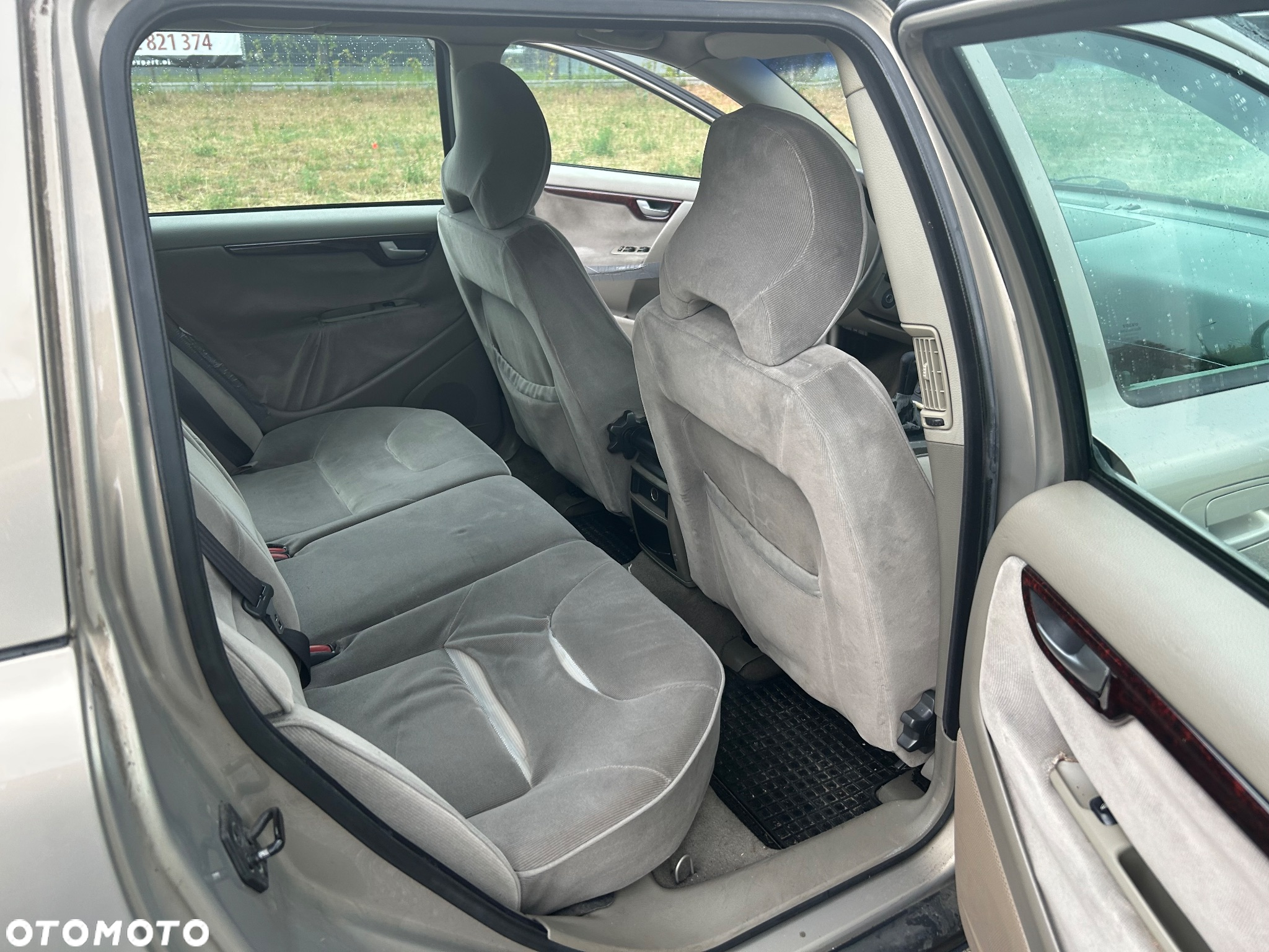 Volvo V70 2.4D5 - 10