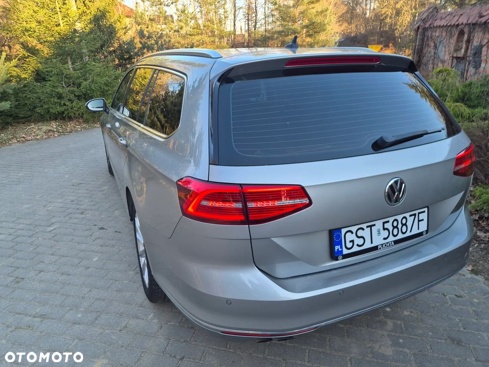 Volkswagen Passat 1.8 TSI (BlueMotion Technology) DSG Highline - 19