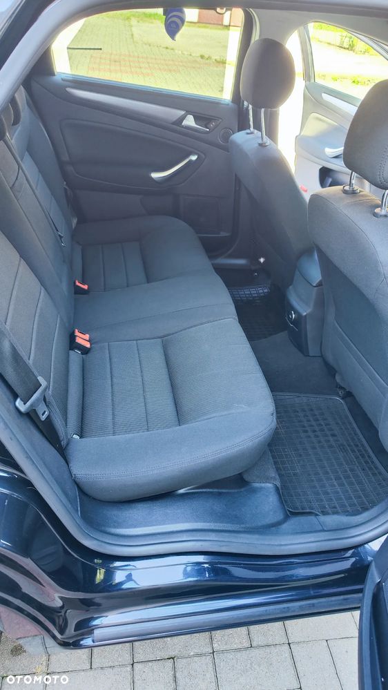 Ford Mondeo 1.6 T Titanium - 19