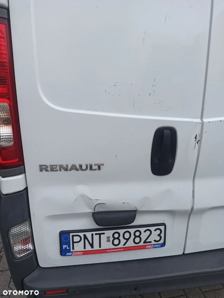 Renault TRAFIC - 6