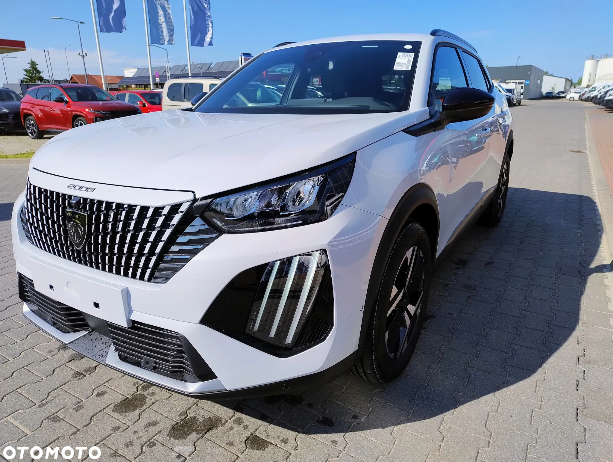 Peugeot 2008 PureTech 100 Allure S&S BVM6 - 3