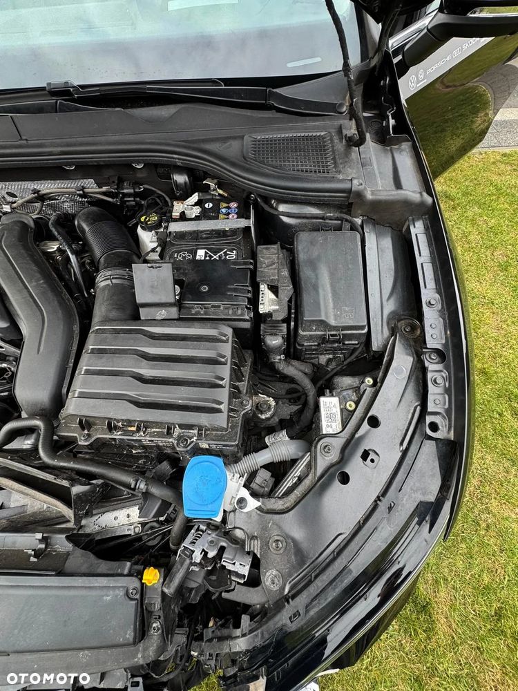 Volkswagen Golf - 15