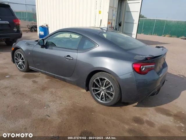 Toyota GT86 2.0 Dynamic - 3