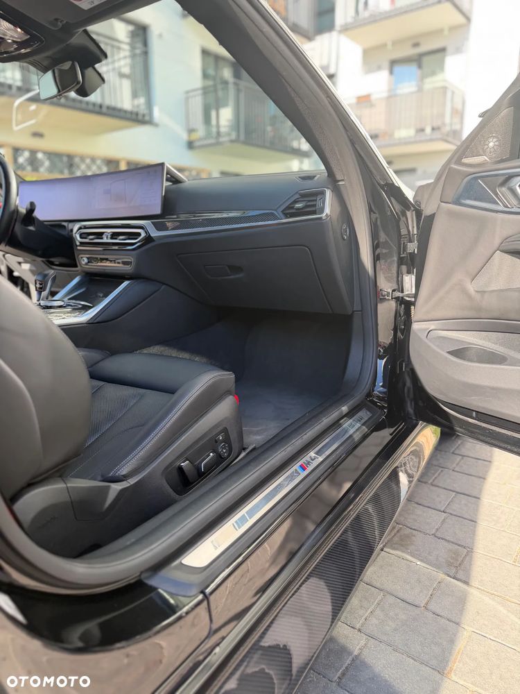 BMW M4 Competition M xDrive sport - 31