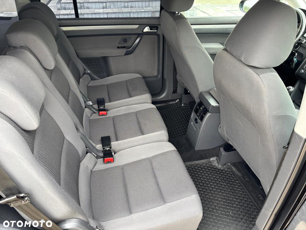 Volkswagen Touran 1.6 TDI DPF Life - 7