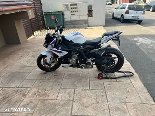 BMW S1000R