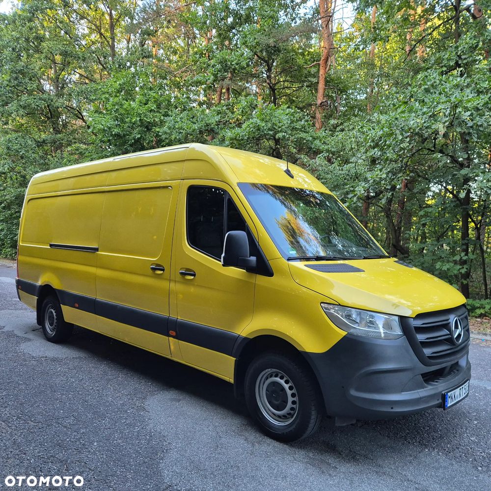 Mercedes-Benz Sprinter - 1