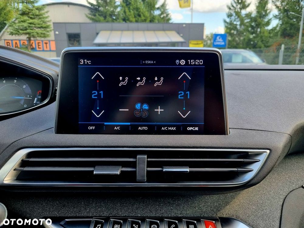 Peugeot 5008 BlueHDi 130 EAT8 Allure Pack - 22