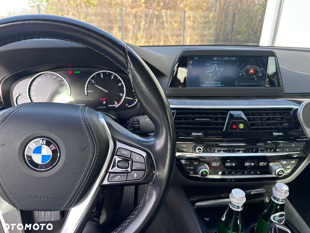 BMW Seria 5 520d xDrive M Sport sport - 5