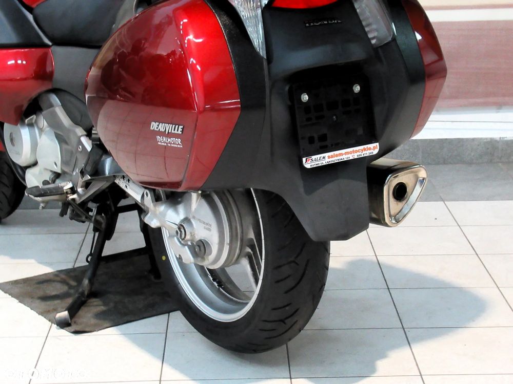Honda Deauville - 21