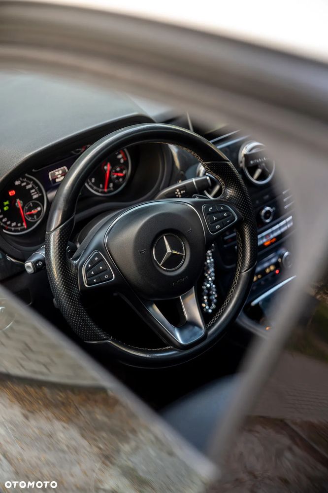 Mercedes-Benz Klasa B 250 4Matic 7G-DCT Urban - 26