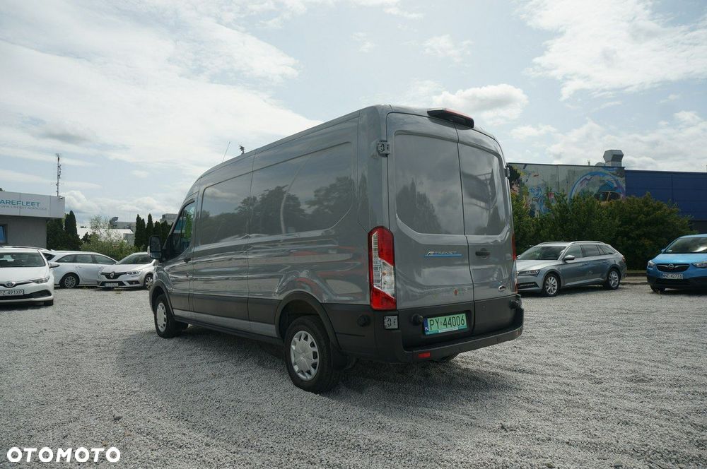 Ford Transit - 9