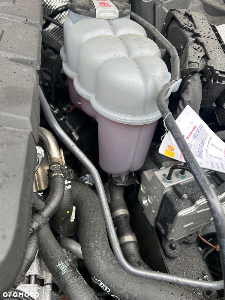 Audi A4 Avant 40 TDI quattro S tronic S line - 26