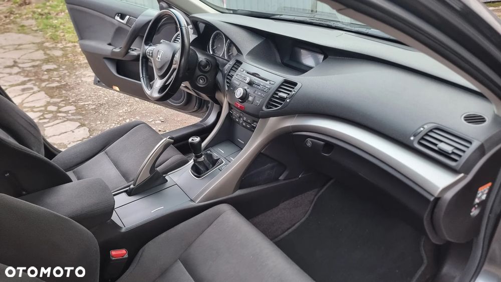 Honda Accord 2.0 Elegance Advantage - 12