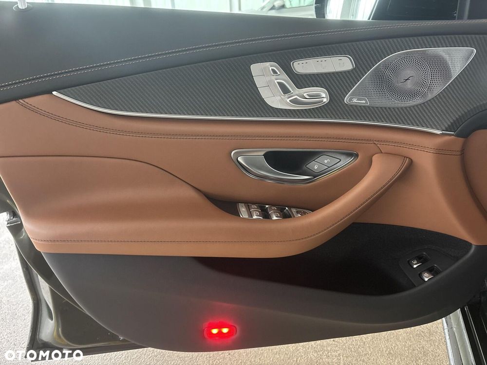 Mercedes-Benz AMG GT - 16