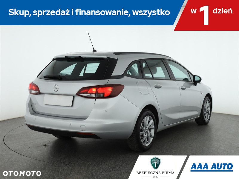 Opel Astra - 6