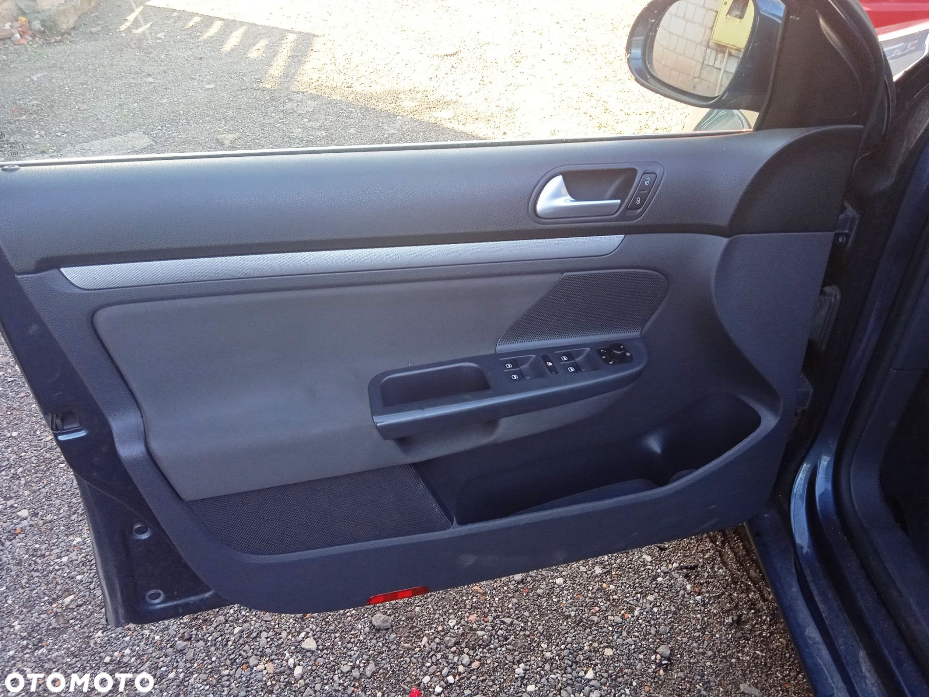 Na części VW Golf V kombi 1.9 TDI lakier LC5F silnik BLS skrzynia JCR - 6