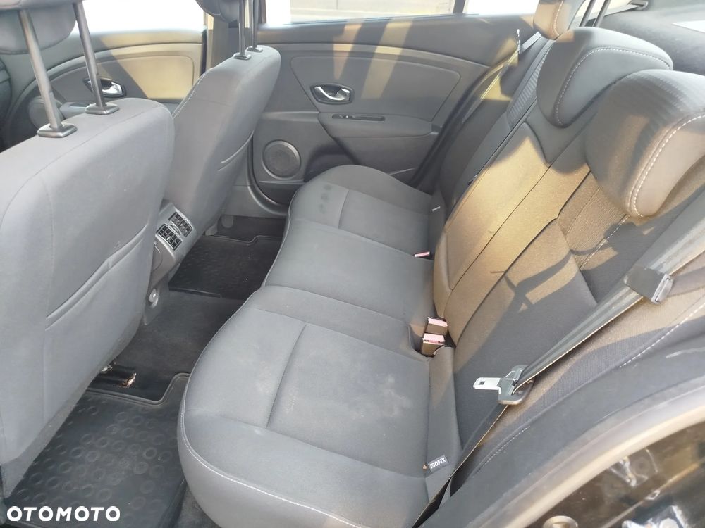 Renault Fluence 1.6 16V Expression - 9