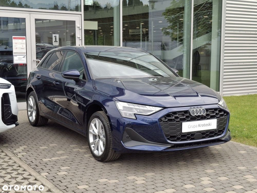 Audi A3 Sportback - 8