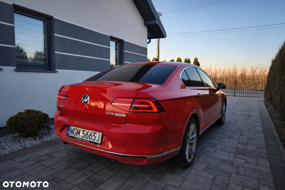 Volkswagen Passat - 6