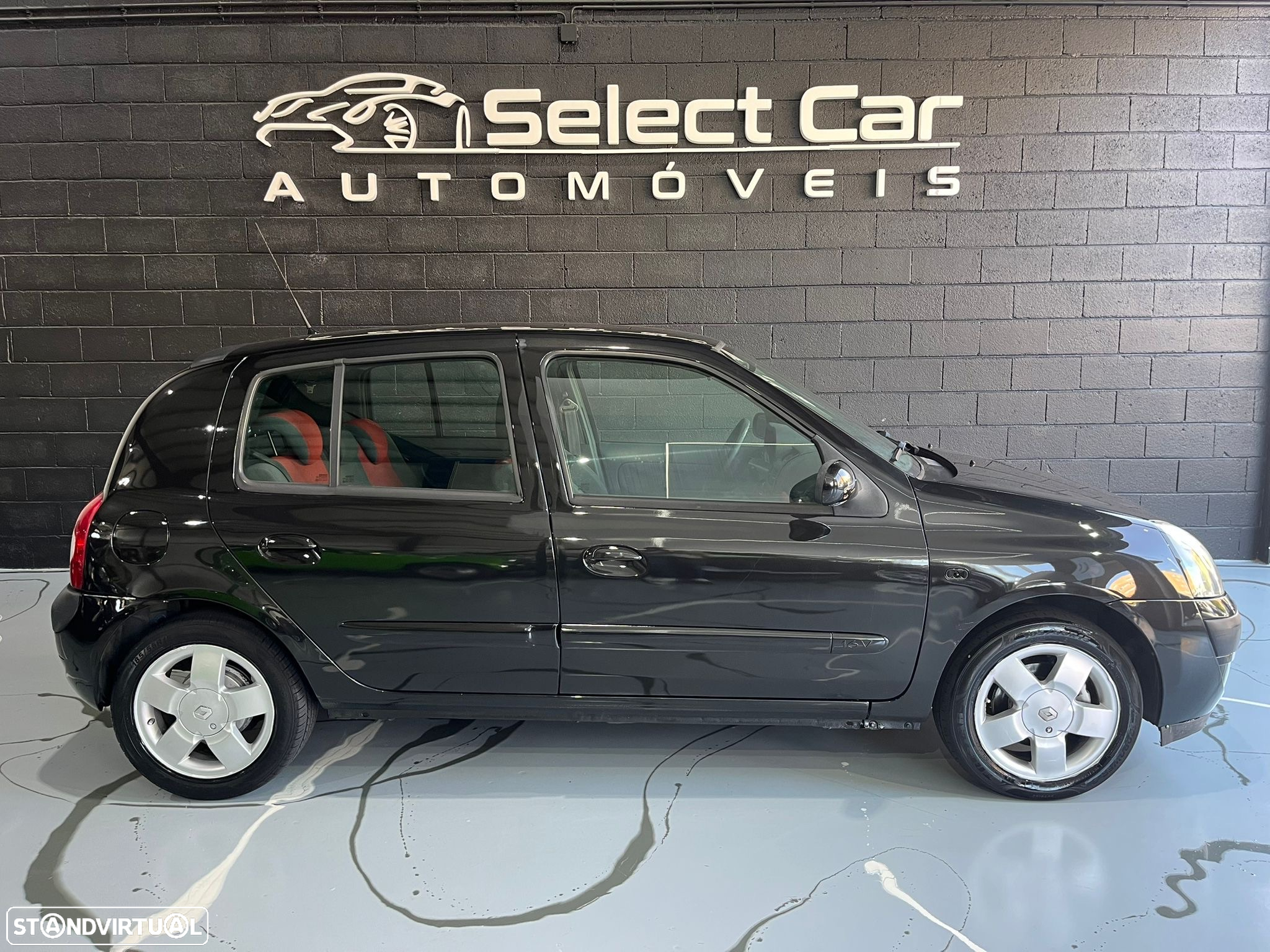 Renault Clio 1.2 16V Billabong QuickS - 3