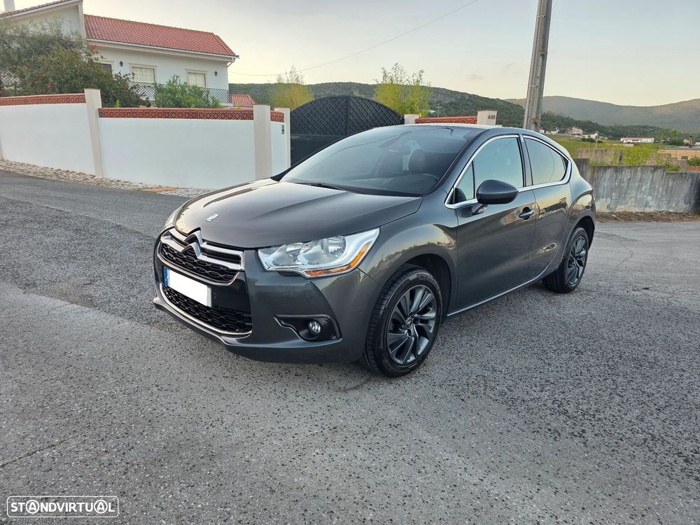 Citroën DS4 1.6 e-HDi So Chic - 1