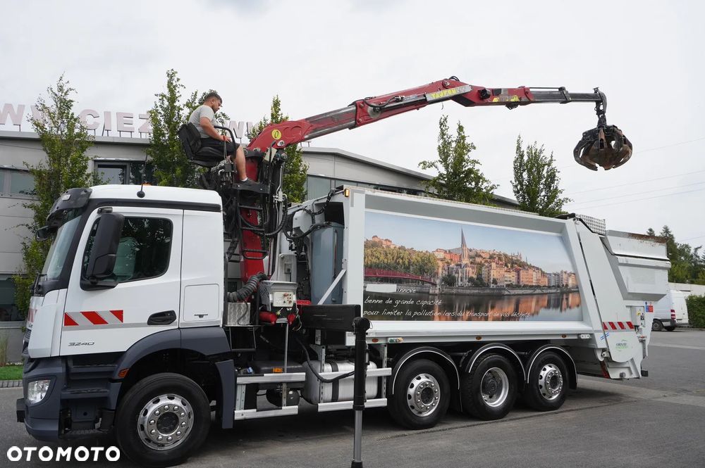 Mercedes-Benz Antos 3240 8x2 / HDS Tajfun 5 t / Zabudowa Śmieciarka Farid Industries / 3 osie skrętne - 1
