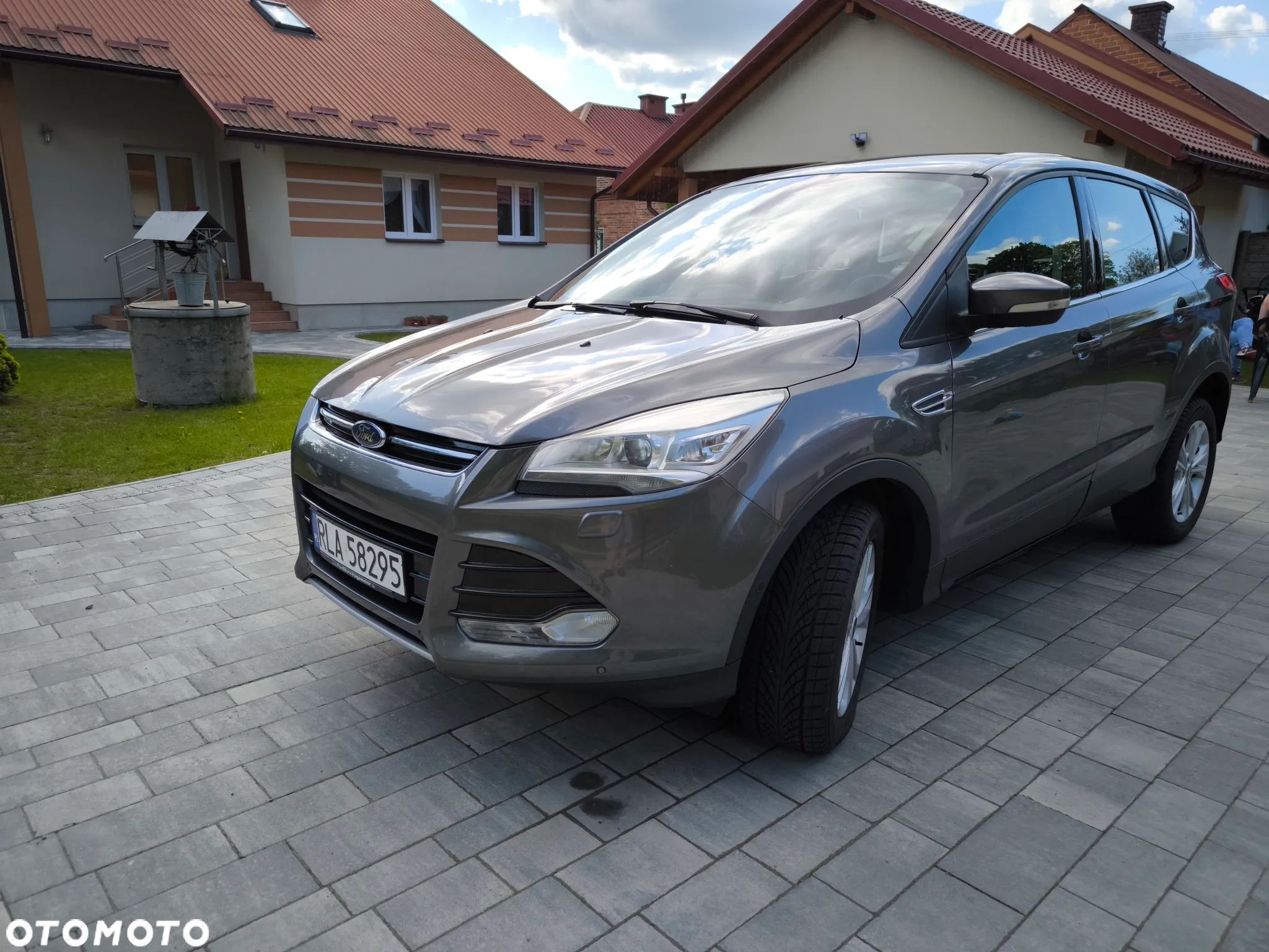 Ford Kuga 2.0 TDCi Titanium - 1